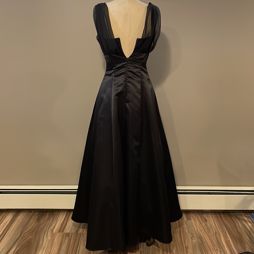 GO Jane A-line satin bridesmaid dress with beaded and sheer detail - Picture 5 of 9